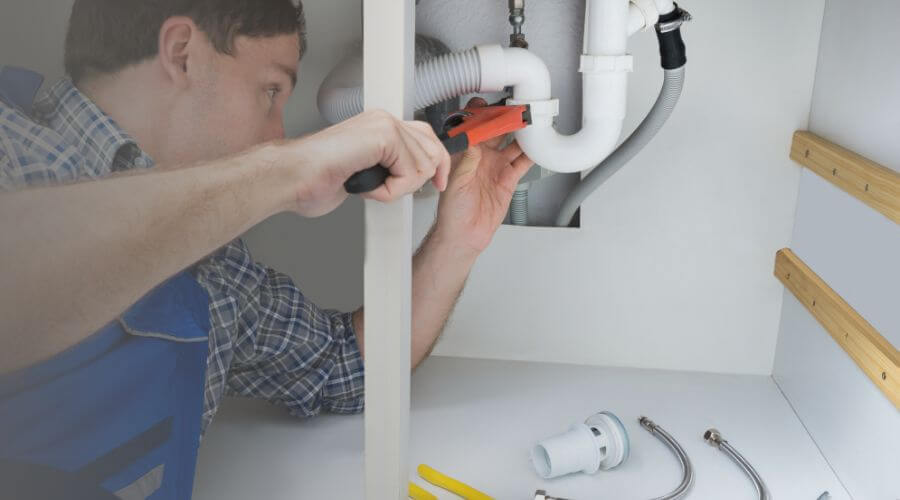 Professional sink repair in Perry, IA